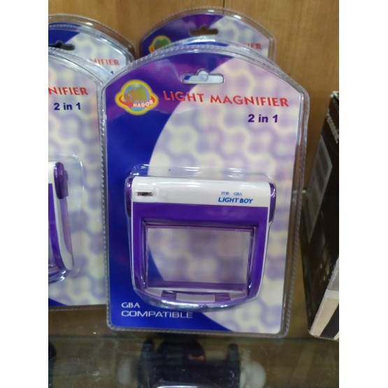 LUPA CON LUZ GAMEBOY MORADA